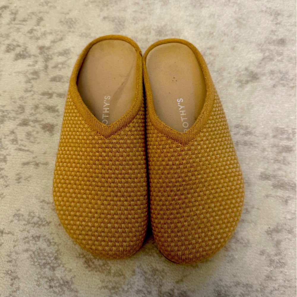 BRAND NEW - ROTHYS CLOGS